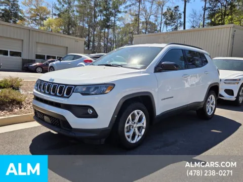 White 2024 Jeep Compass Latitude for sale in Macon, GA