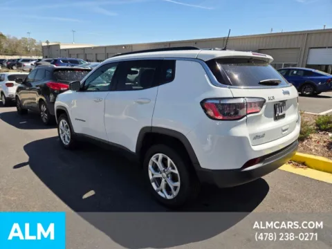 More photos of 2024 Jeep Compass Latitude at ALM Hyundai Macon, GA