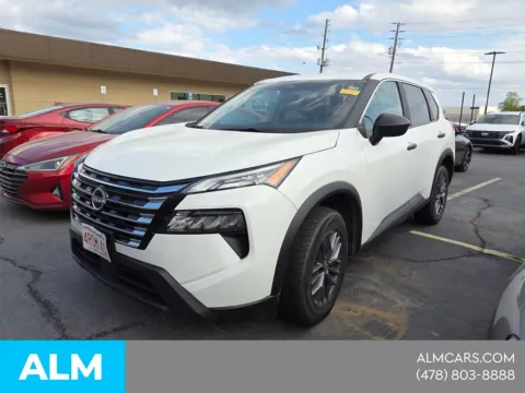 White 2024 Nissan Rogue S for sale in Macon, GA