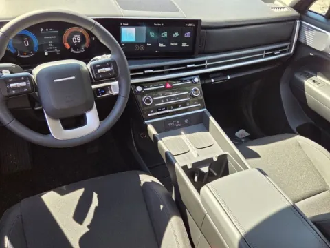 More photos of 2026 Hyundai Santa Fe SE at ALM Hyundai Macon, GA