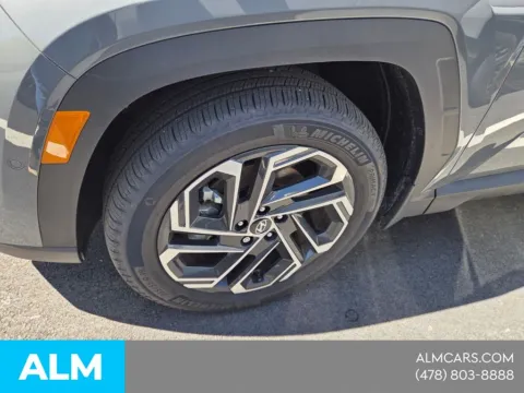 Another view of 2025 Hyundai Tucson Limited for sale in Macon, GA at ALM Hyundai Macon