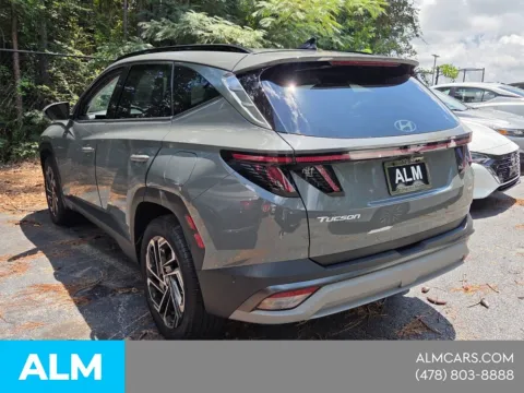 More photos of 2025 Hyundai Tucson Limited at ALM Hyundai Macon, GA