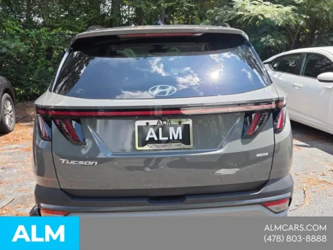 More photos of 2025 Hyundai Tucson Limited at ALM Hyundai Macon, GA