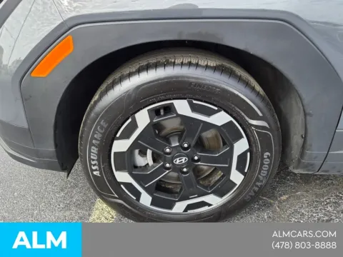 More photos of 2024 Hyundai Santa Fe SEL at ALM Hyundai Macon, GA