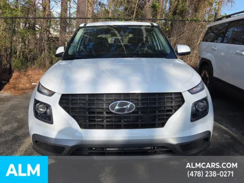 Photos of 2024 Hyundai Santa Fe SEL for sale in Macon, GA at ALM Hyundai Macon