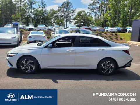 More photos of 2025 Hyundai Elantra SEL Sport at ALM Hyundai Macon, GA
