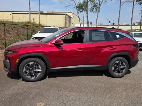 Another view of 2026 Hyundai Tucson SEL Premium for sale in Macon, GA at ALM Hyundai Macon