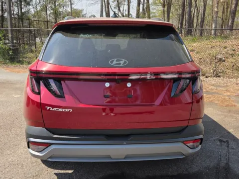 More photos of 2026 Hyundai Tucson SEL Premium at ALM Hyundai Macon, GA