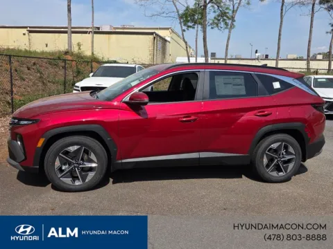Another view of 2026 Hyundai Tucson SEL Premium for sale in Macon, GA at ALM Hyundai Macon