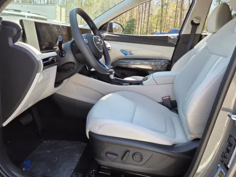 More photos of 2026 Hyundai Tucson SEL at ALM Hyundai Macon, GA