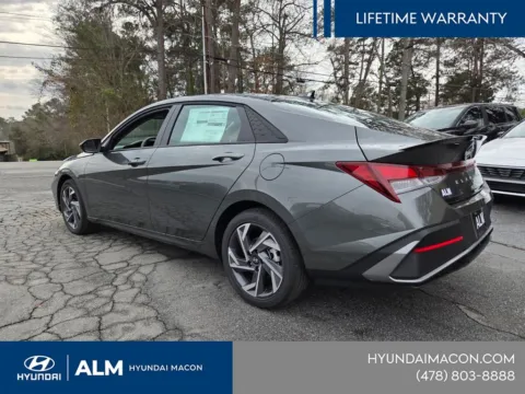 More photos of 2025 Hyundai Elantra SEL Sport at ALM Hyundai Macon, GA