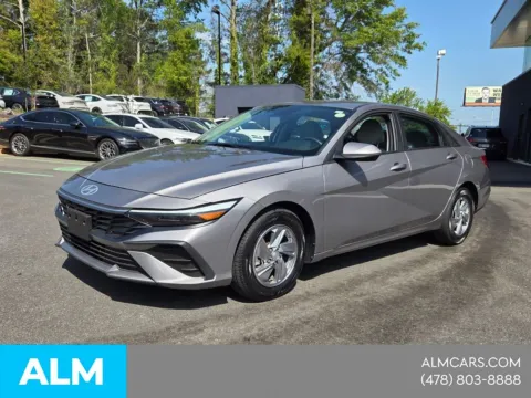 Gray 2024 Hyundai Elantra SE for sale in Macon, GA