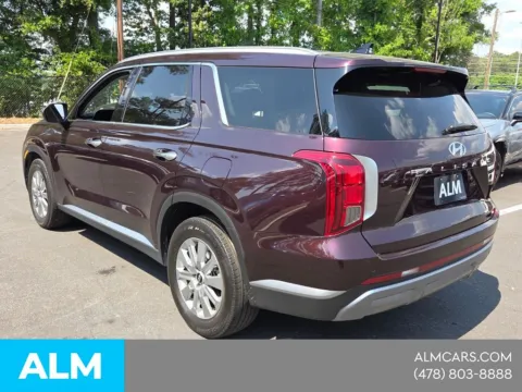 More photos of 2025 Hyundai Palisade SEL at ALM Hyundai Macon, GA