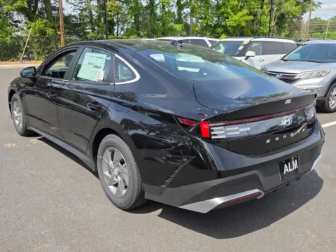 More photos of 2026 Hyundai Sonata SE at ALM Hyundai Macon, GA