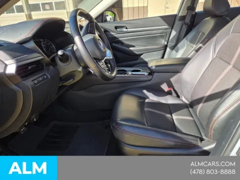 Another view of 2025 Nissan Altima 2.5 SR for sale in Macon, GA at ALM Hyundai Macon