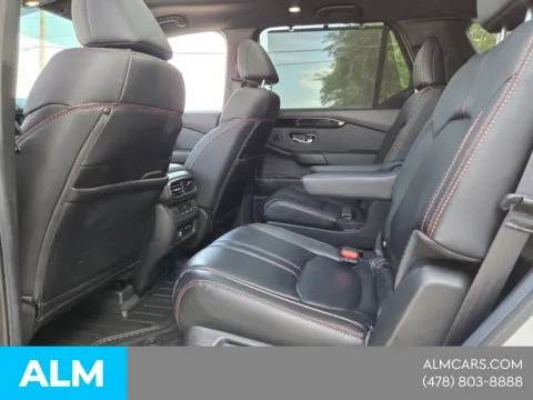 More photos of 2025 Honda Pilot TrailSport at ALM Hyundai Macon, GA