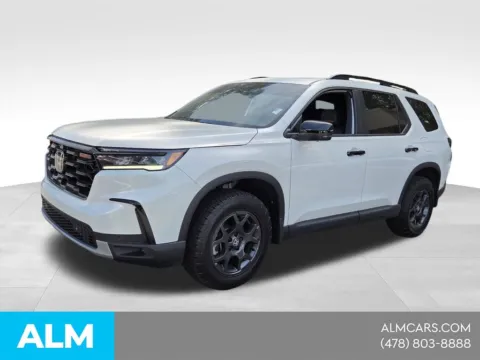 Silver 2025 Honda Pilot TrailSport for sale in Macon, GA