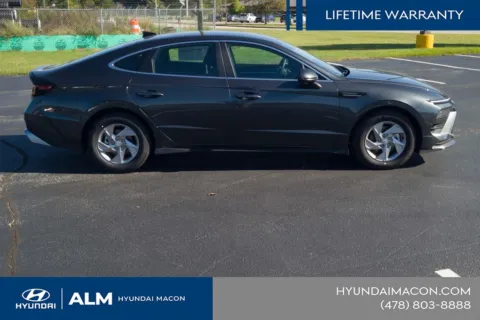 More photos of 2026 Hyundai Sonata SE at ALM Hyundai Macon, GA