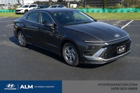 More photos of 2026 Hyundai Sonata SE at ALM Hyundai Macon, GA