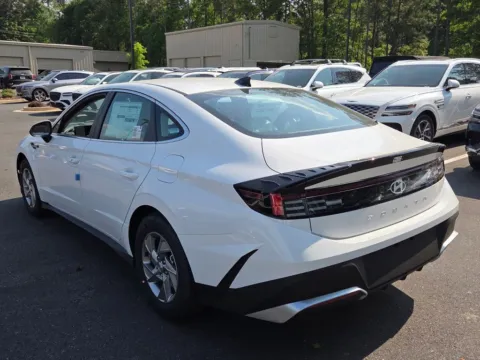 More photos of 2026 Hyundai Sonata SE at ALM Hyundai Macon, GA