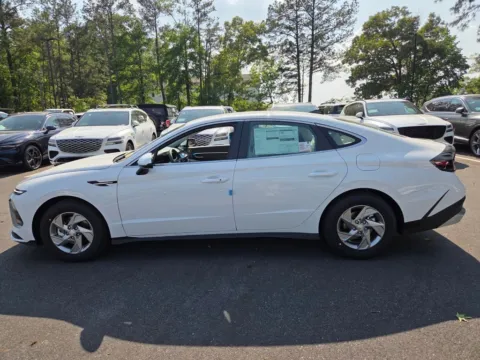 Another view of 2026 Hyundai Sonata SE for sale in Macon, GA at ALM Hyundai Macon