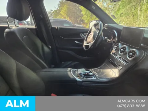 More photos of 2018 Mercedes-Benz GLC 300 at ALM Hyundai Macon, GA