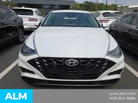 Another view of 2022 Hyundai Sonata SEL for sale in Macon, GA at ALM Hyundai Macon
