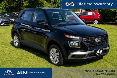 More photos of 2026 Hyundai Venue SE at ALM Hyundai Macon, GA