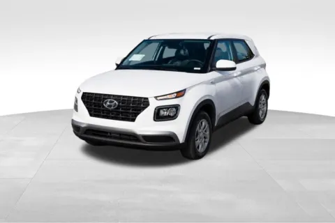White 2026 Hyundai Venue SE for sale in Macon, GA