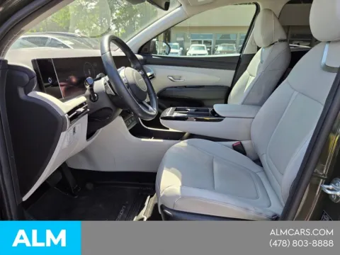 Another view of 2025 Hyundai Tucson Limited for sale in Macon, GA at ALM Hyundai Macon