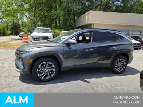 Another view of 2025 Hyundai Tucson Hybrid Limited for sale in Macon, GA at ALM Hyundai Macon