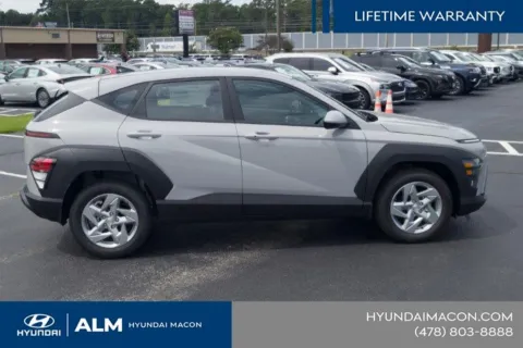 More photos of 2026 Hyundai Kona SE at ALM Hyundai Macon, GA