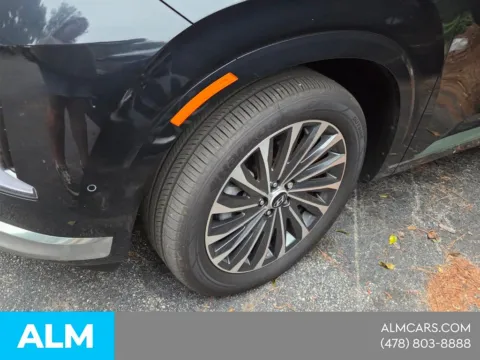 Another view of 2025 Hyundai Palisade Calligraphy for sale in Macon, GA at ALM Hyundai Macon