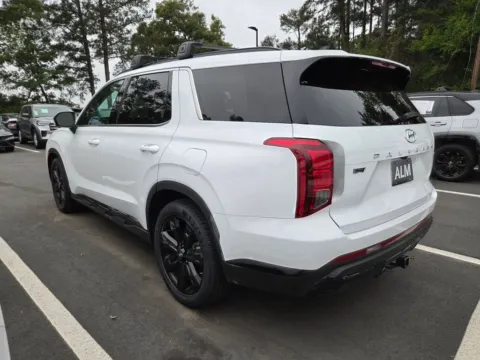 More photos of 2025 Hyundai Palisade XRT at ALM Hyundai Macon, GA