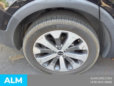 More photos of 2021 Kia Telluride SX at ALM Hyundai Macon, GA