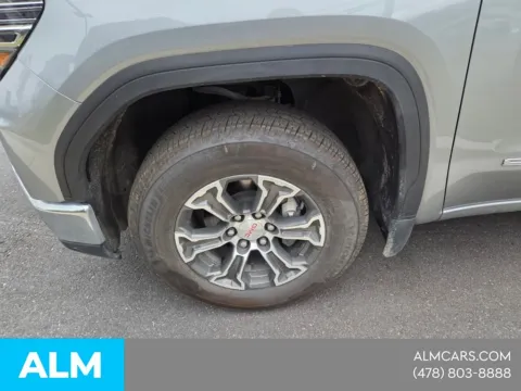 More photos of 2024 GMC Sierra 1500 SLT at ALM Hyundai Macon, GA