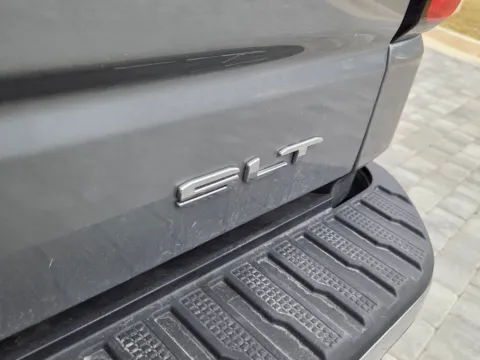 More photos of 2024 GMC Sierra 1500 SLT at ALM Hyundai Macon, GA