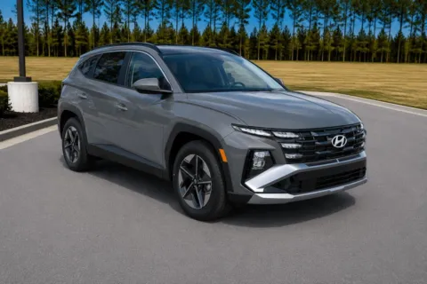 More photos of 2026 Hyundai Tucson SEL at ALM Hyundai Macon, GA