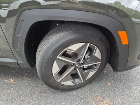 More photos of 2026 Hyundai Tucson SEL at ALM Hyundai Macon, GA