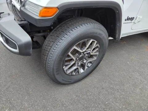 Photos of 2025 Jeep Wrangler Sahara for sale in Macon, GA at ALM Hyundai Macon