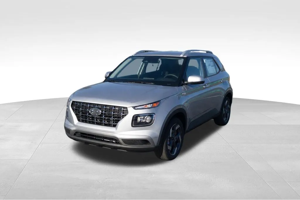 Silver 2026 Hyundai Venue SEL for sale in Macon, GA