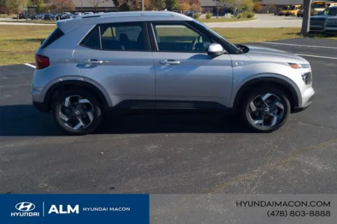 More photos of 2026 Hyundai Venue SEL at ALM Hyundai Macon, GA