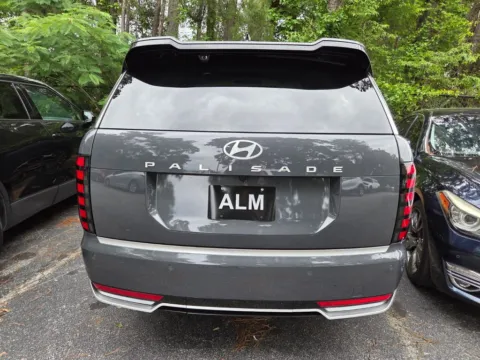More photos of 2026 Hyundai Palisade Calligraphy at ALM Hyundai Macon, GA