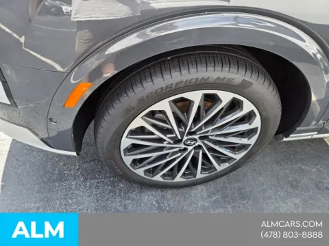 Photos of 2026 Hyundai Palisade Calligraphy for sale in Macon, GA at ALM Hyundai Macon