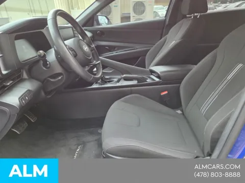 More photos of 2025 Hyundai Elantra SEL Sport at ALM Hyundai Macon, GA