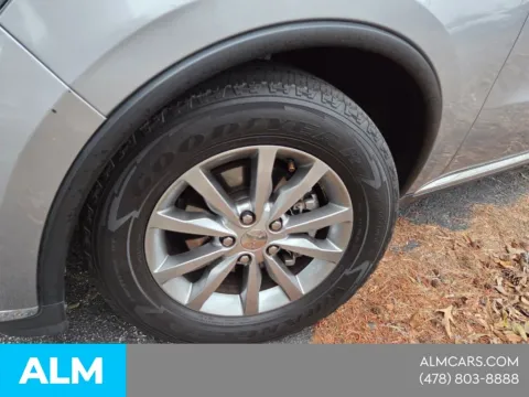 Another view of 2018 Dodge Durango SXT for sale in Macon, GA at ALM Hyundai Macon