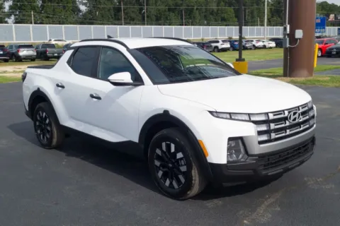 More photos of 2026 Hyundai Kona SEL Sport at ALM Hyundai Macon, GA