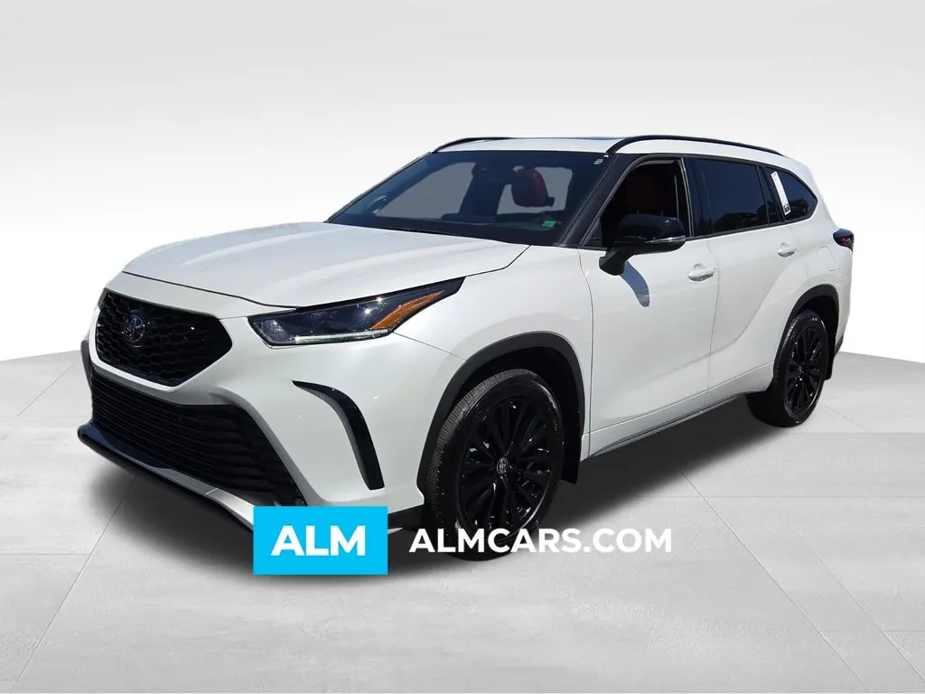 Unknown 2024 Toyota Highlander XLE for sale in Macon, GA