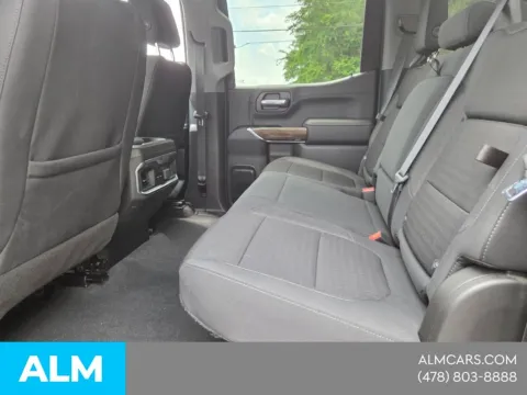 More photos of 2021 GMC Sierra 1500 Elevation at ALM Hyundai Macon, GA