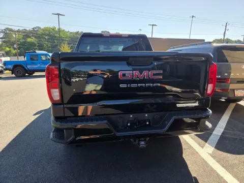 More photos of 2021 GMC Sierra 1500 Elevation at ALM Hyundai Macon, GA